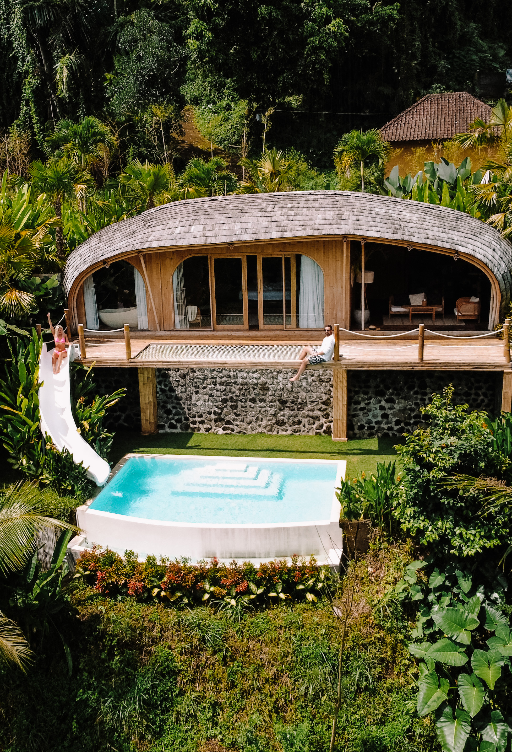 10 BEST BAMBOO VILLAS IN BALI, INDONESIA
