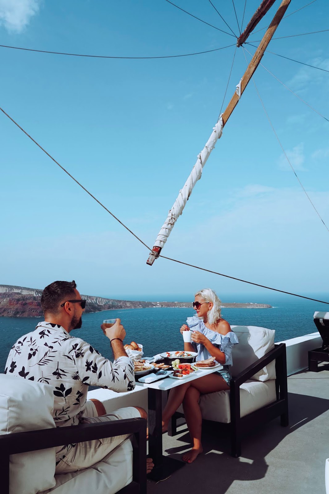 Santorini, Greece - Travel guide