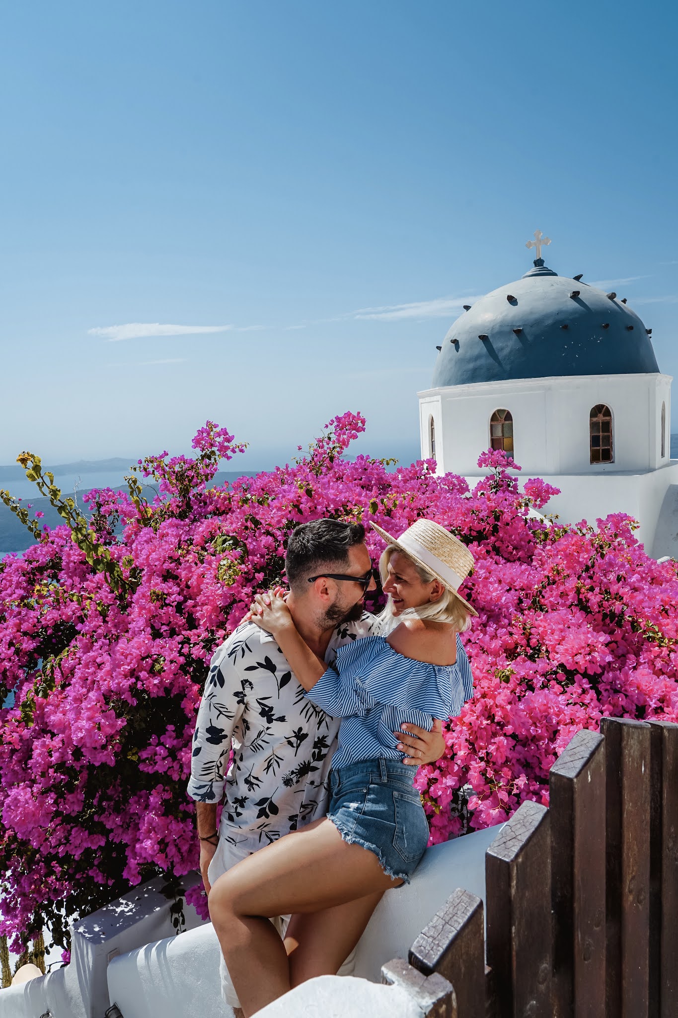 Santorini, Greece - Travel guide