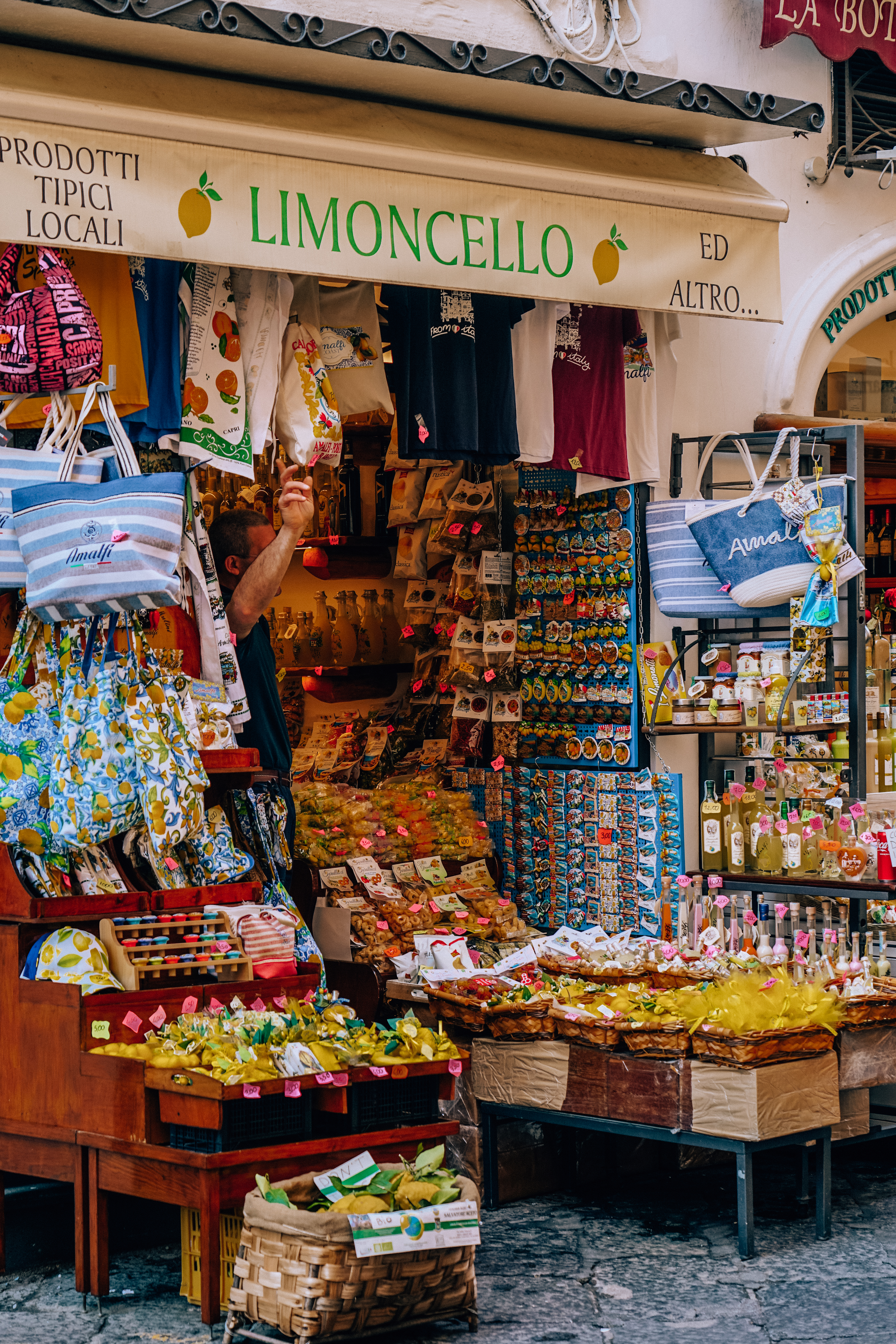 The Amalfi Coast: A Guide to Visiting in Early June